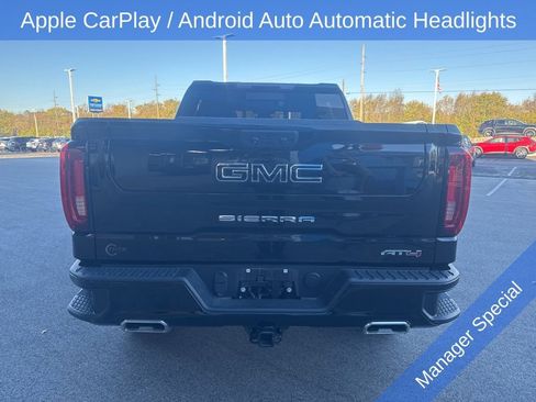 Used 2022 GMC Sierra 1500 AT4 w/ AT4 Preferred Package image 4