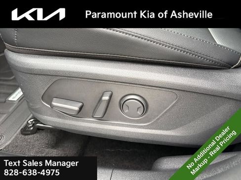 New 2026 Kia Sportage EX image 18