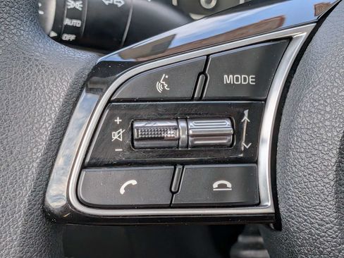Used 2019 Kia Optima LX FWD image 29