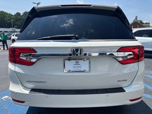 Used 2019 Honda Odyssey Elite image 6