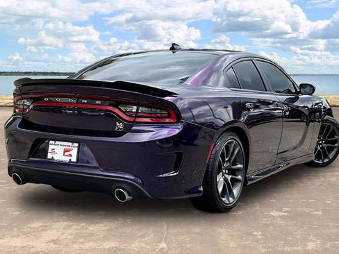 Used 2022 Dodge Charger Scat Pack w/ Plus Group RWD image 4