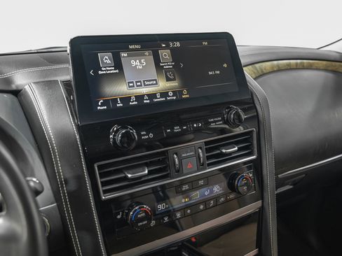 Used 2023 INFINITI QX80 Premium Select w/ Cargo Package image 21