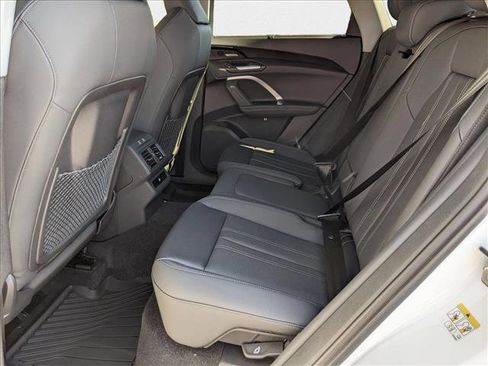 New 2025 Audi Q5 Premium Plus image 16