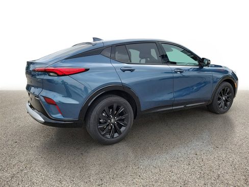 Used 2024 Buick Envista Sport Touring w/ Convenience I Package image 4