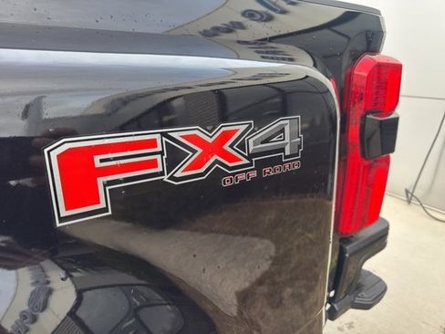 New 2026 Ford F450 Platinum w/ Platinum Plus Package image 27