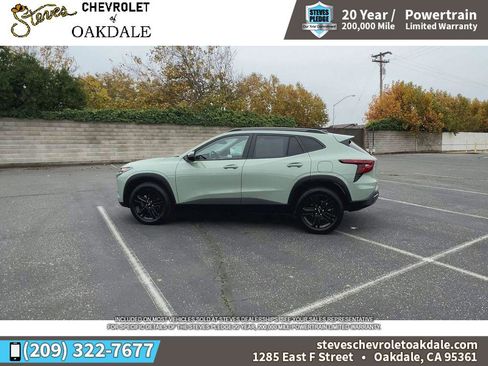 Certified 2024 Chevrolet Trax ACTIV w/ Sunroof Package image 8