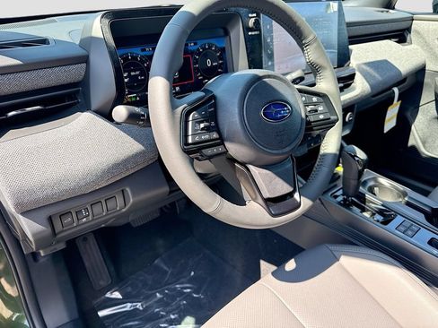 New 2026 Subaru Outback Limited AWD/4WD image 9