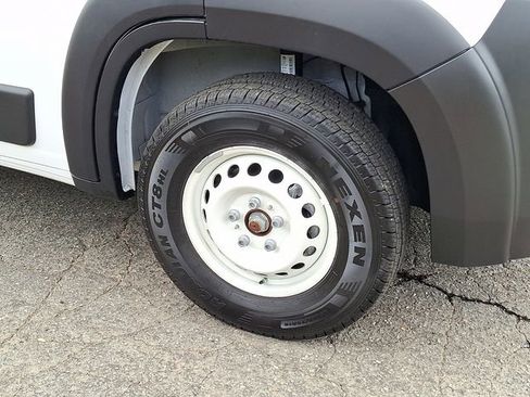 Used 2024 RAM ProMaster 2500 w/ Safety Group image 30