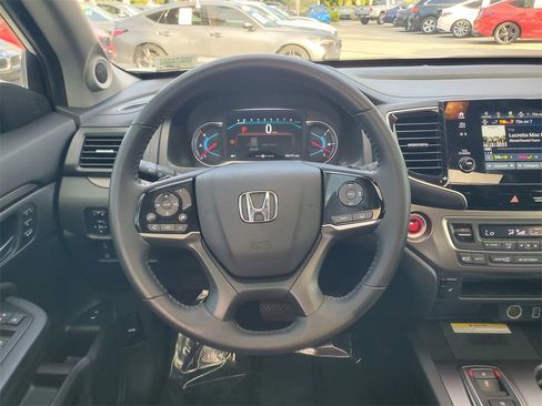 Used 2022 Honda Pilot Special Edition image 25