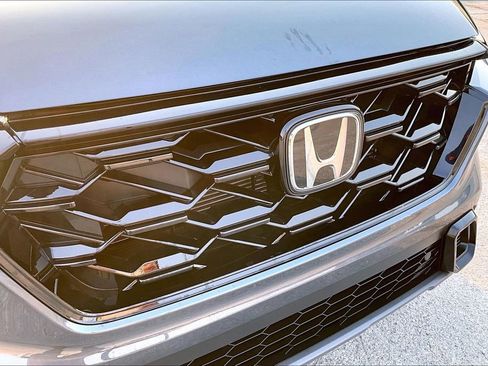 Certified 2025 Honda CR-V Sport-L image 32