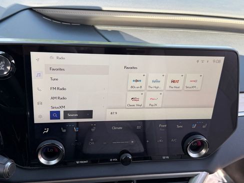 Used 2024 Lexus RX 350 Premium w/ Cold Area Package AWD/4WD image 21