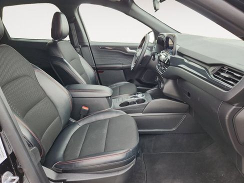Certified 2025 Ford Escape ST-Line image 15