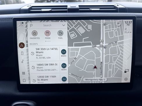 Used 2024 Land Rover Defender 130 S image 8