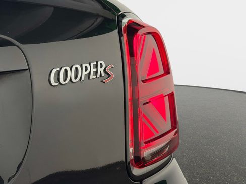 Used 2024 MINI Cooper Countryman S FWD image 16