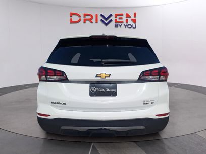 Used 2022 Chevrolet Equinox LT w/ Driver Convenience Package