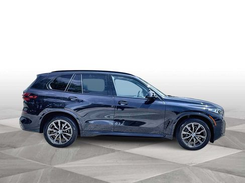 Used 2026 BMW X5 xDrive40i w/ M Sport Package AWD/4WD image 9