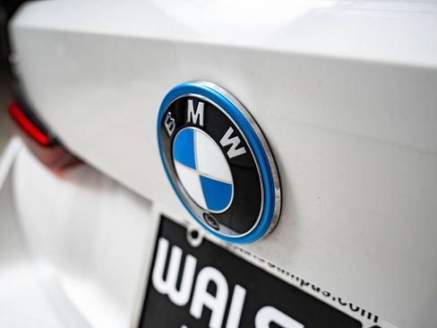 Used 2023 BMW i4 eDrive35 w/ Premium Package RWD image 18