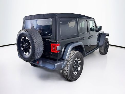 Used 2024 Jeep Wrangler Unlimited Rubicon 4xe image 29