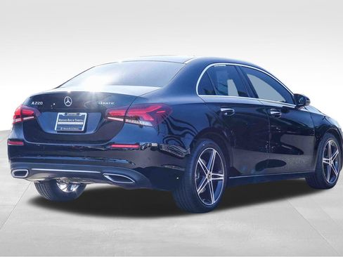 Certified 2022 Mercedes-Benz A 220 4MATIC image 7