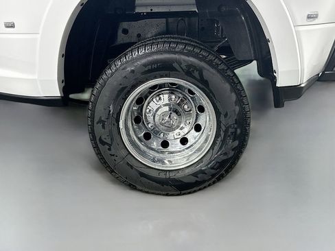 New 2026 RAM 3500 Longhorn AWD/4WD image 17