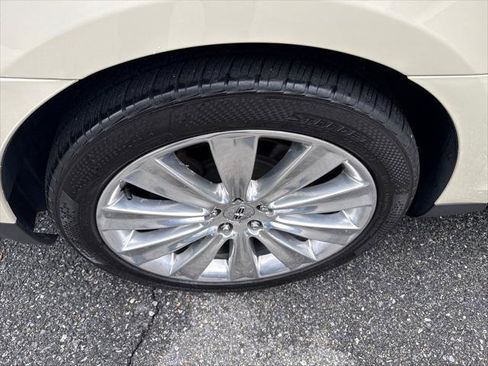 Used 2014 Lincoln MKS AWD w/ Equipment Group 201A image 11