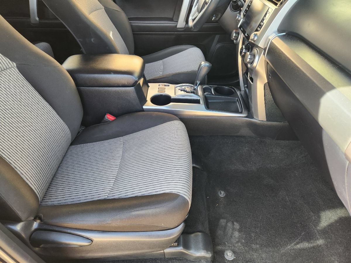 Used 2022 Toyota 4Runner SR5 RWD image 35