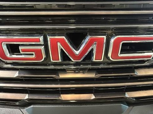 Used 2024 GMC Sierra 1500 AT4X w/ AT4X AEV Edition AWD/4WD image 9