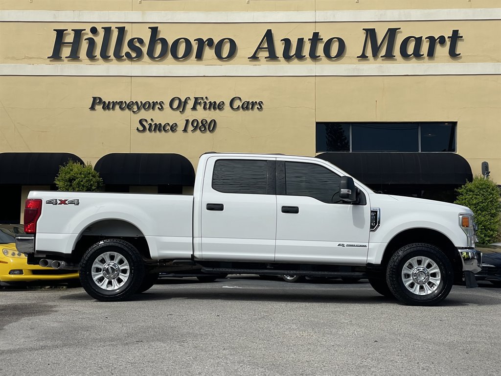 Used 2020 Ford F250 XLT w/ XLT Value Package AWD/4WD image 4
