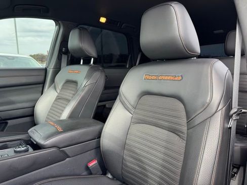 Used 2025 Nissan Pathfinder Rock Creek image 14