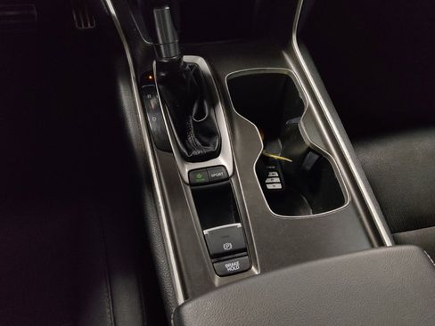 Used 2019 Honda Accord Sport image 26