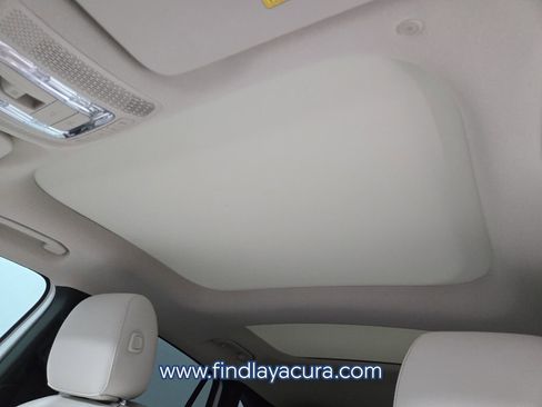 Used 2023 Mercedes-Benz GLA 250 4MATIC image 12