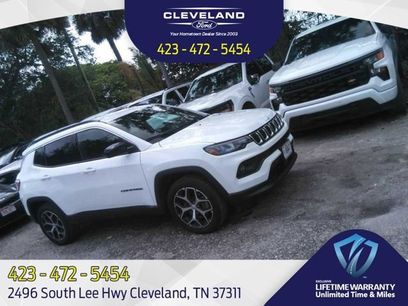 Used 2024 Jeep Compass Latitude