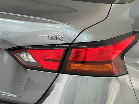 Used 2020 Nissan Altima 2.5 SR image 13