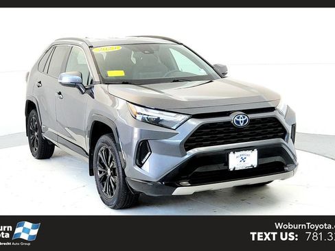 Used 2023 Toyota RAV4 SE AWD/4WD image 1