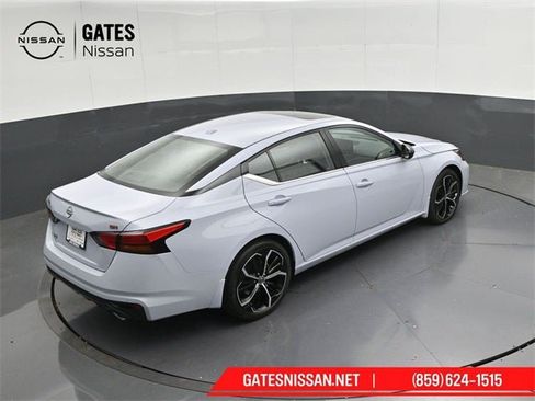 New 2025 Nissan Altima 2.5 SR image 48