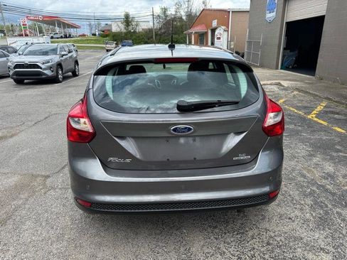 Used 2014 Ford Focus SE w/ Equipment Group 201A image 6