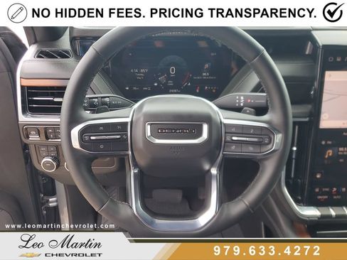 Used 2025 GMC Yukon Denali AWD/4WD image 22