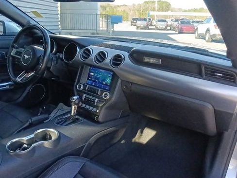 Used 2023 Ford Mustang Premium image 30