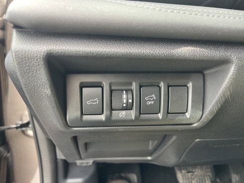 Used 2024 Subaru Outback Limited image 24