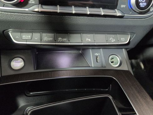 Certified 2025 Audi Q5 2.0T Premium Plus w/ Premium Plus Package image 9