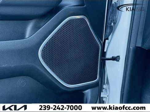 Used 2021 RAM 1500 Laramie image 22