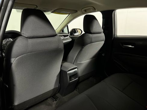 Used 2021 Toyota Corolla LE image 17