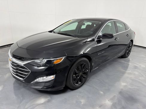 Used 2021 Chevrolet Malibu LT FWD image 9