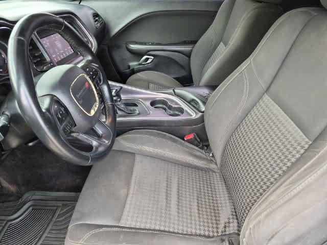 Certified 2018 Dodge Challenger SXT RWD image 16