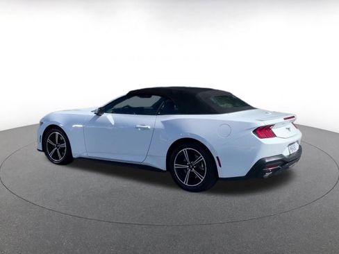 Used 2024 Ford Mustang Premium image 10