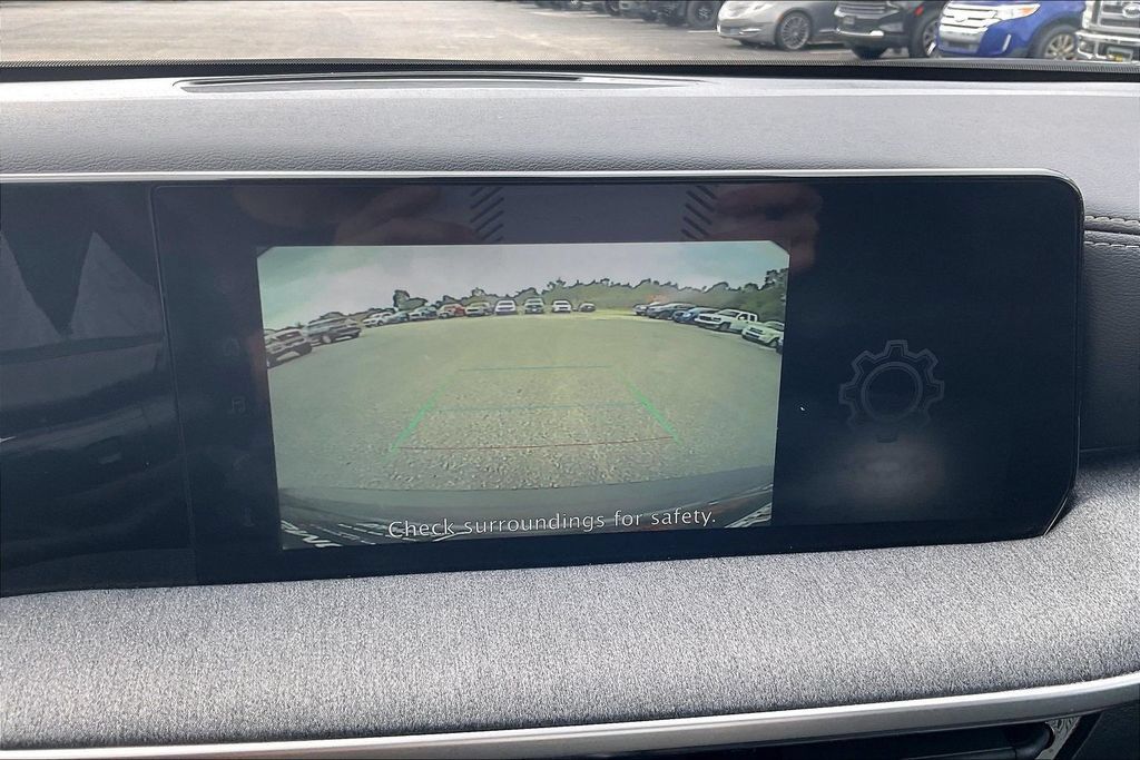 Used 2025 Nissan Kicks SV w/ SV Premium Package FWD image 21