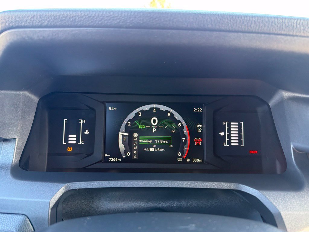 Used 2026 Toyota 4Runner SR5 AWD/4WD image 28
