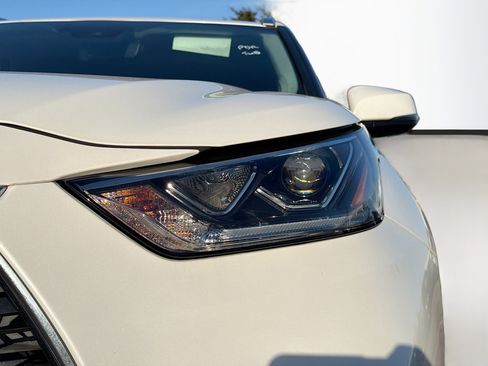 Used 2021 Toyota Highlander Limited image 9