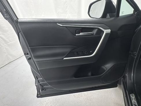 Used 2024 Toyota RAV4 XLE w/ Convenience Package image 19
