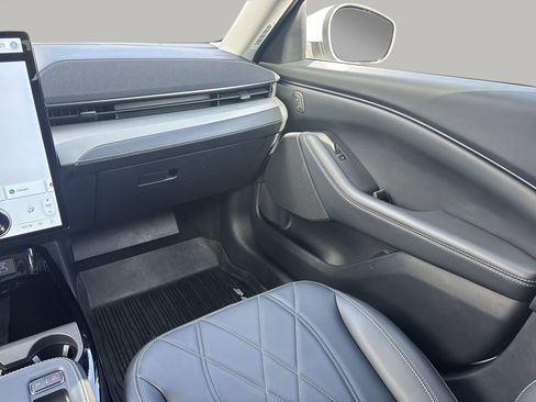 Used 2022 Ford Mustang Mach-E Select w/ Comfort/Technology Package image 16